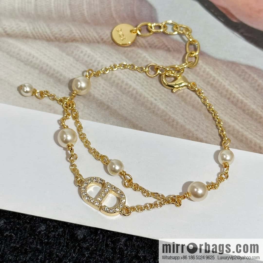 New ☑️ Dior Pearl CD Bracelet Necklace