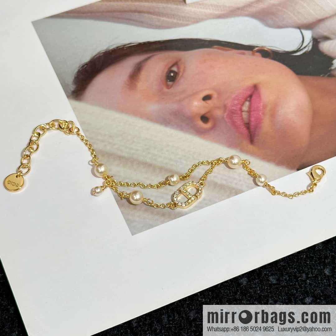 New ☑️ Dior Pearl CD Bracelet Necklace