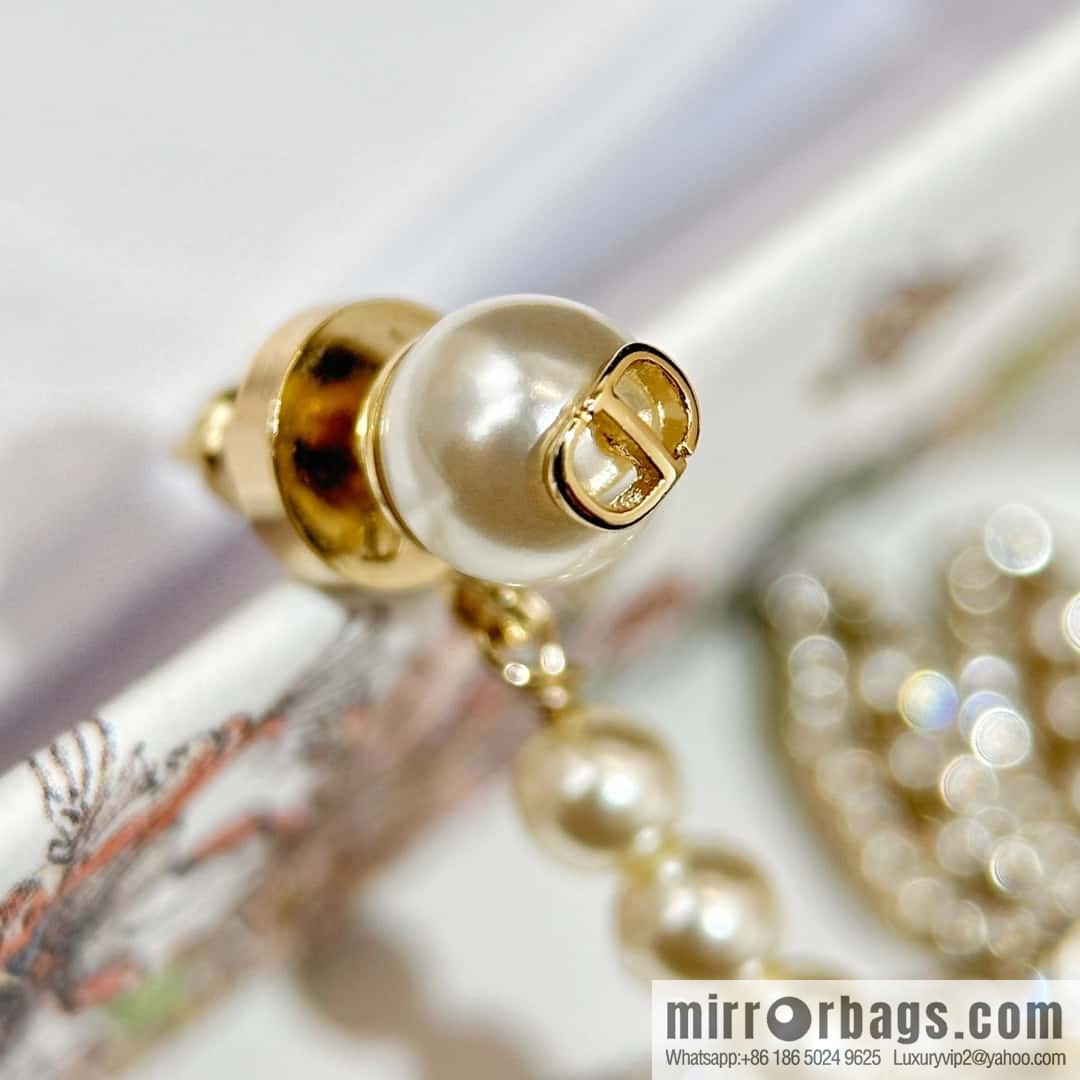 New ☑️ DIOR pearl dragonfly stud earrings
