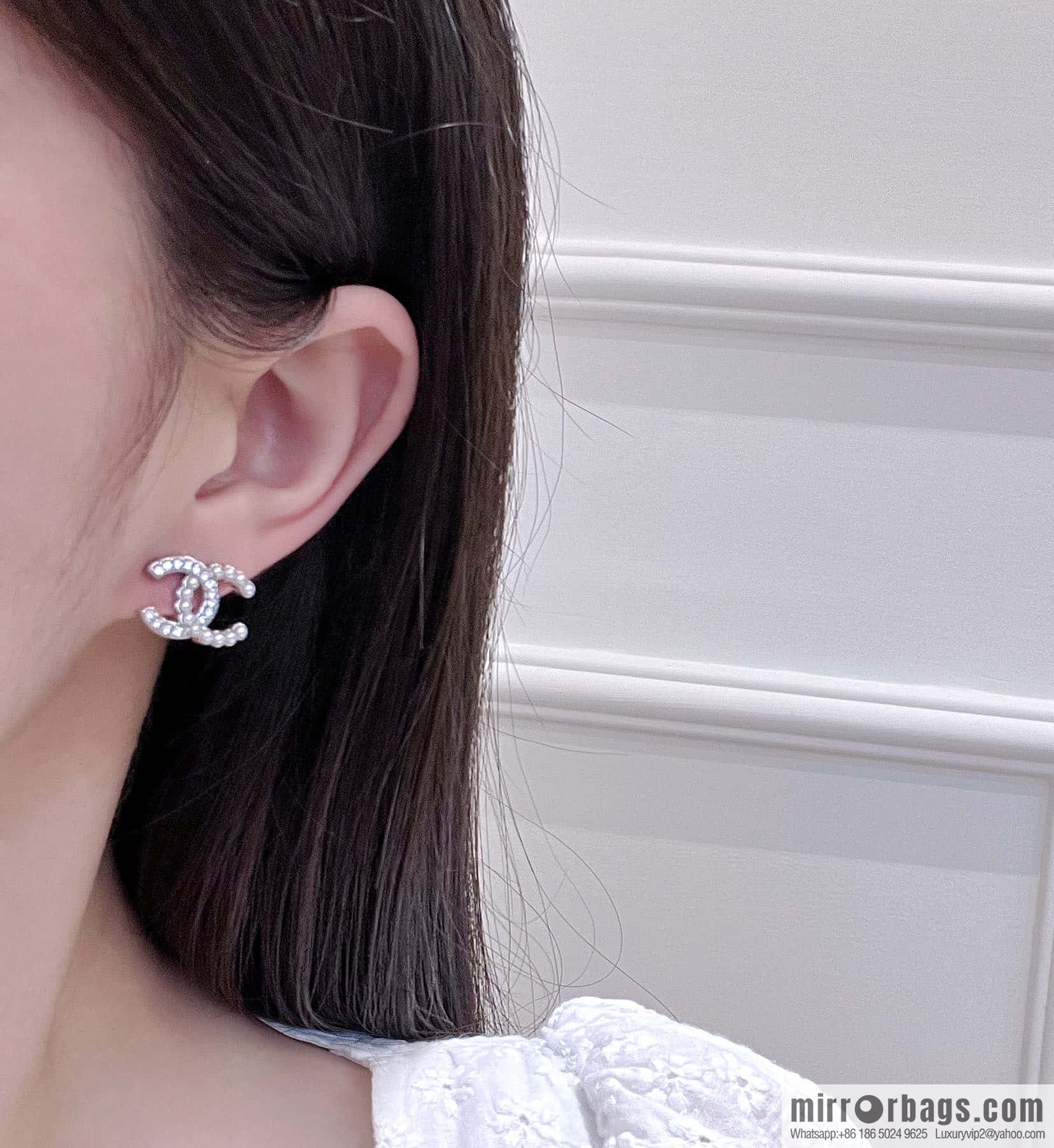 ❗️New ❗️ Chanel stud earrings ☀️ new ☑️ Chanel c1 double c half pearl half diamond stud earrings ☀️