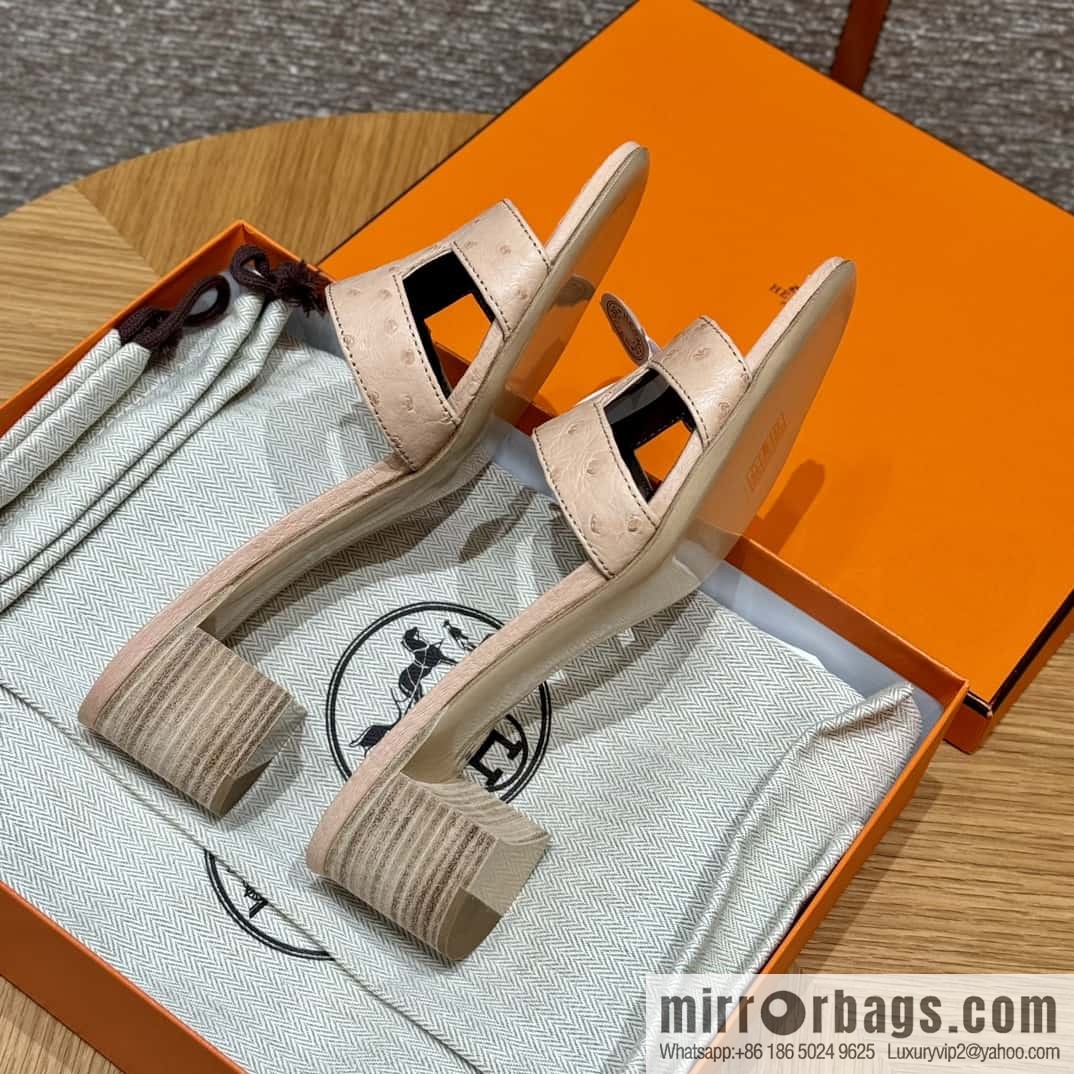 Hermès 185 Oasis high-heeled sandals, ostrich 🐦/Ostrich rose powder/Rose powder