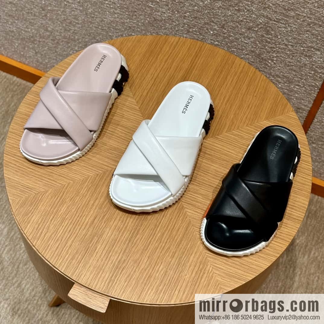 Hermès 086/Infra/Sports slippers, lambskin/black/89/Blanck