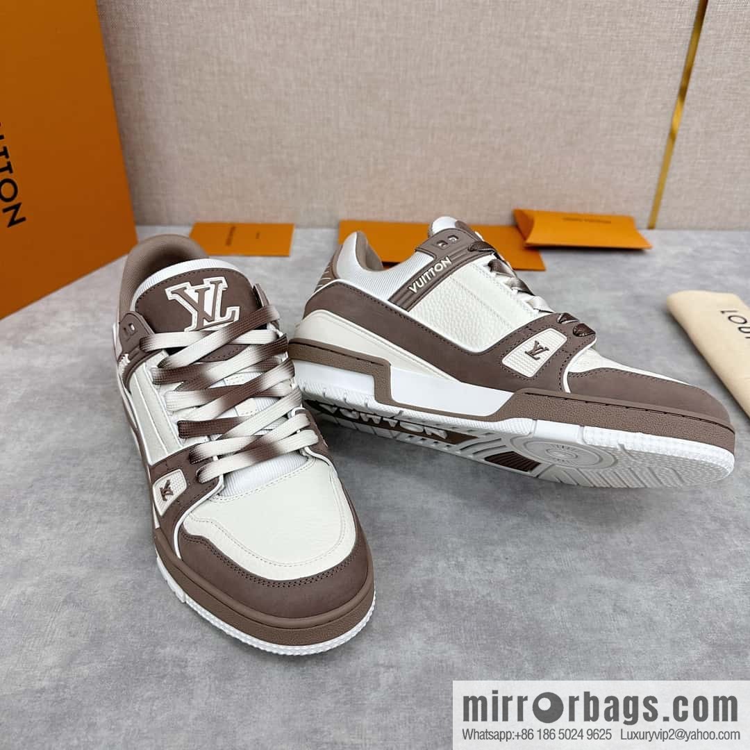 💋💍L new products L * V Louis~ new products of the season are on the shelves TRAINER series sports shoes 1ACWBX