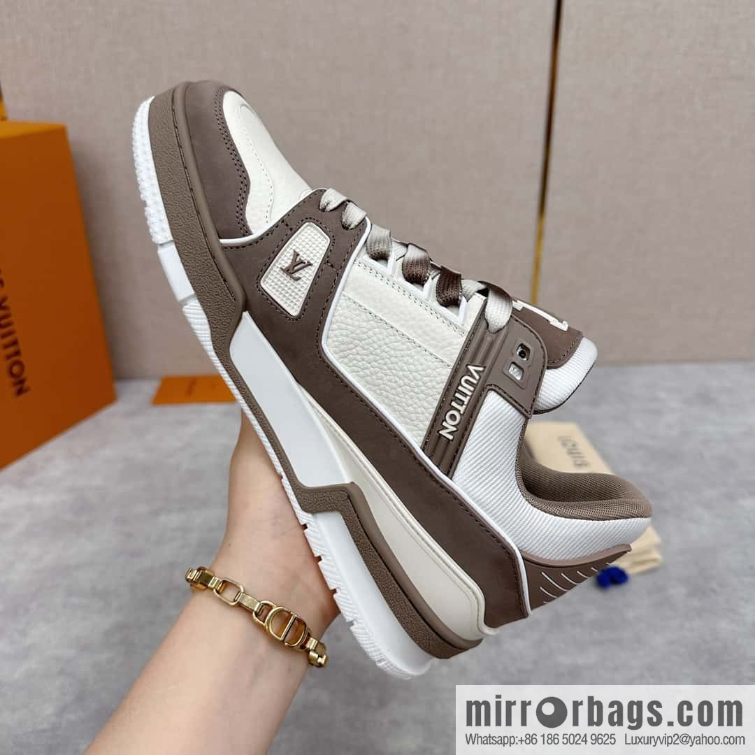 💋💍L new products L * V Louis~ new products of the season are on the shelves TRAINER series sports shoes 1ACWBX