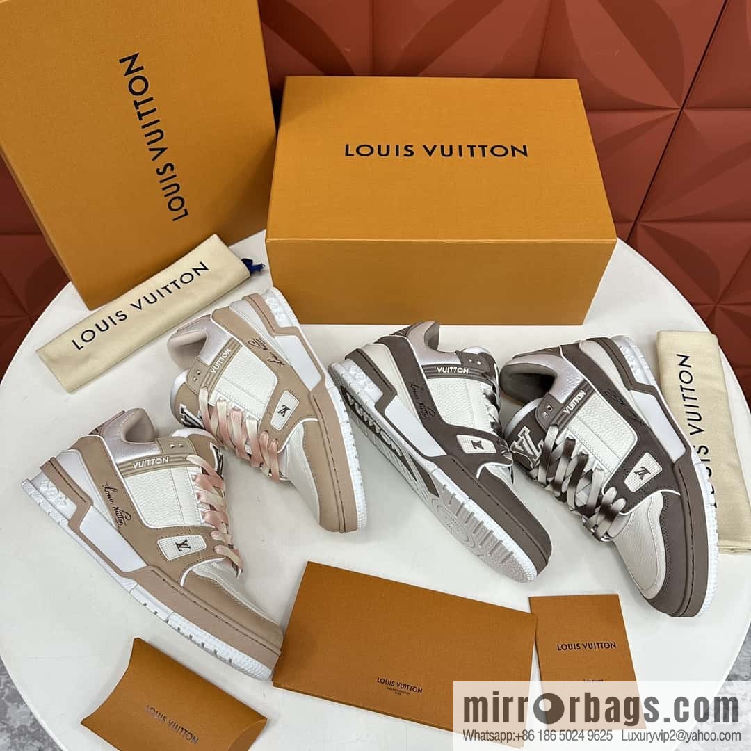 💋💍L new products L * V Louis~ new products of the season are on the shelves TRAINER series sports shoes 1ACWAV