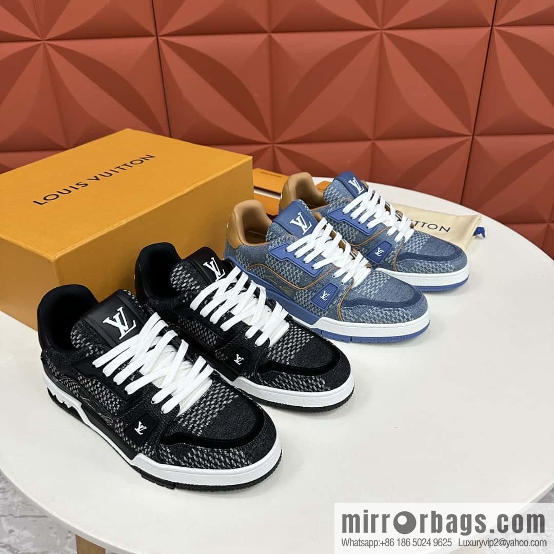 ππL new products L * V Louis~ new products of the season are on the shelves TRAINER series sports shoes 1AD6DI