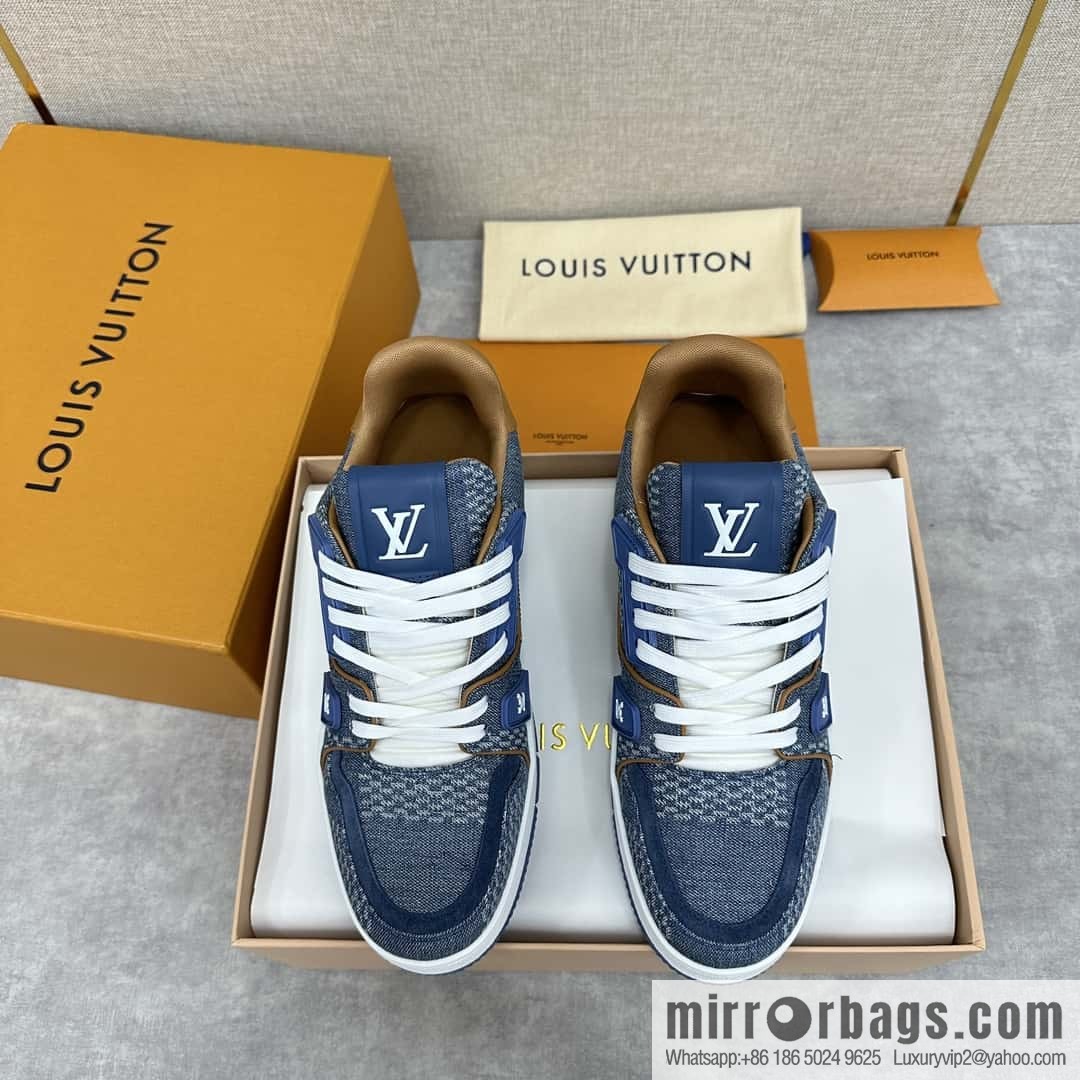 ππL new products L * V Louis~ new products of the season are on the shelves TRAINER series sports shoes 1AD6DI