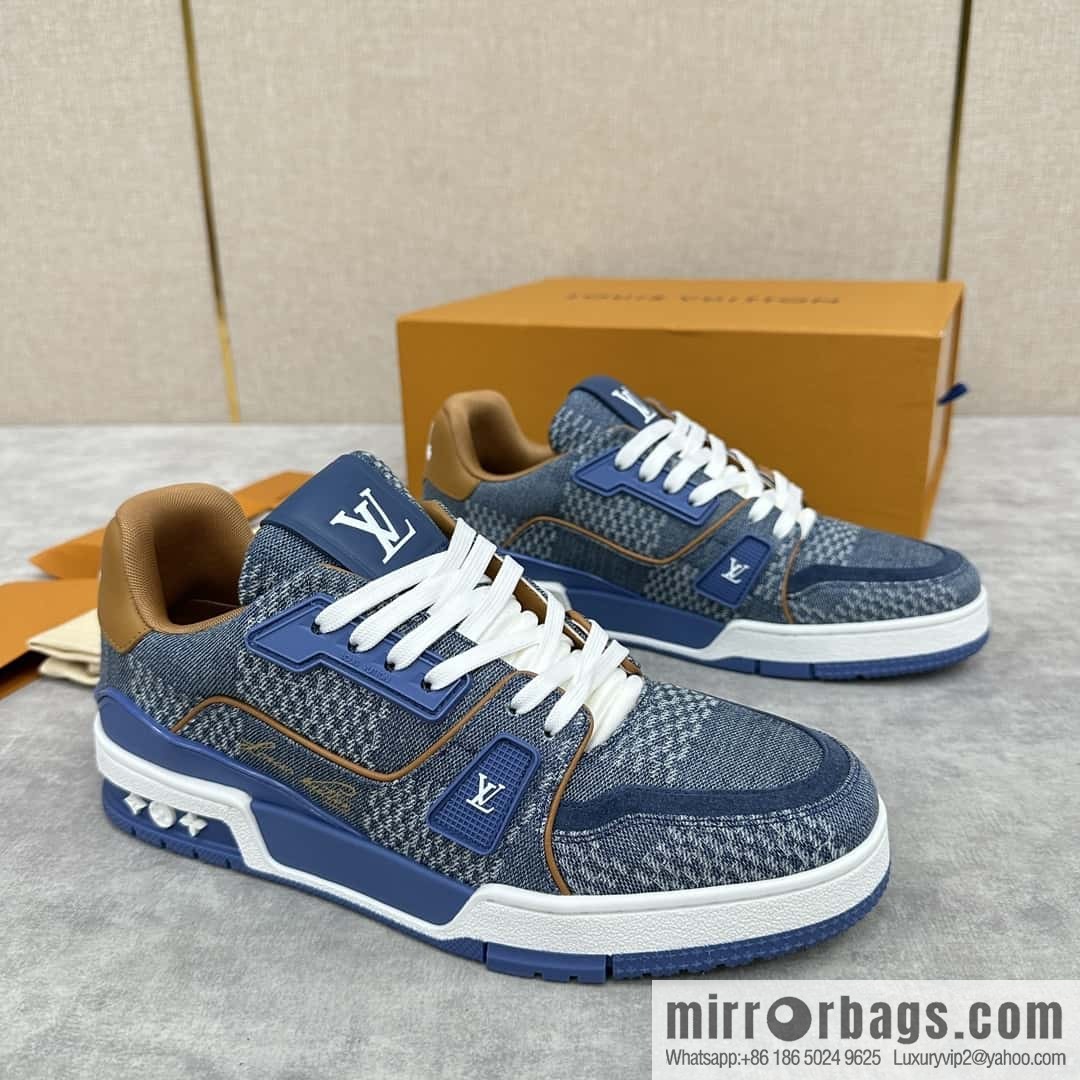 ππL new products L * V Louis~ new products of the season are on the shelves TRAINER series sports shoes 1AD6DI