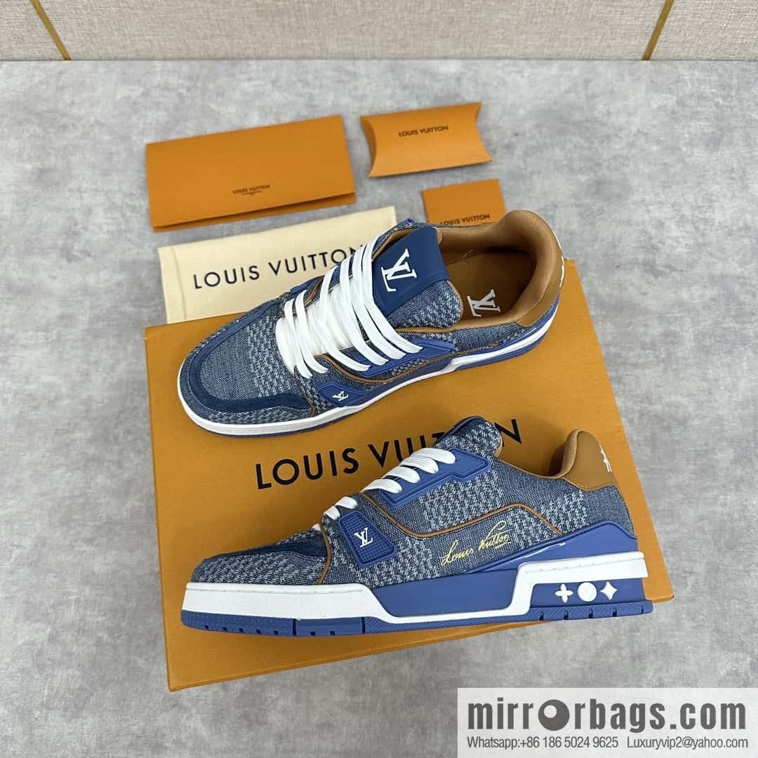 ππL new products L * V Louis~ new products of the season are on the shelves TRAINER series sports shoes 1AD6DI