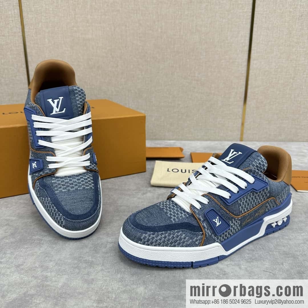 ππL new products L * V Louis~ new products of the season are on the shelves TRAINER series sports shoes 1AD6DI