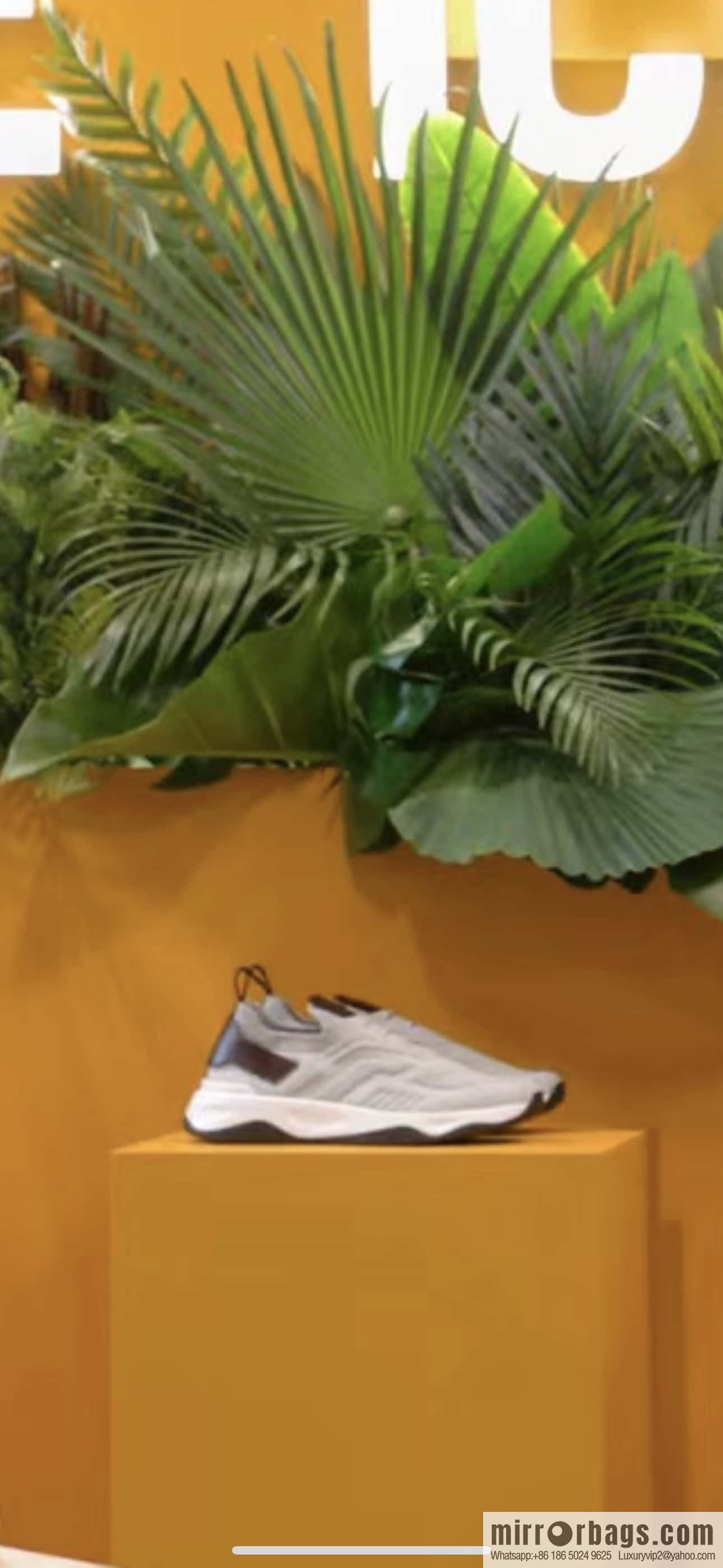 ๐๐Berlut's new Shadow fly-knit sneakers