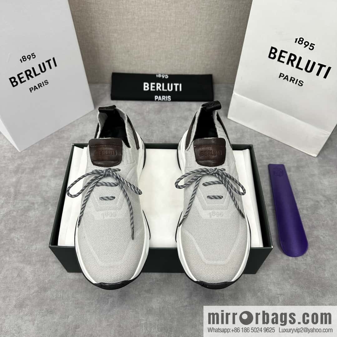 ๐๐Berlut's new Shadow fly-knit sneakers