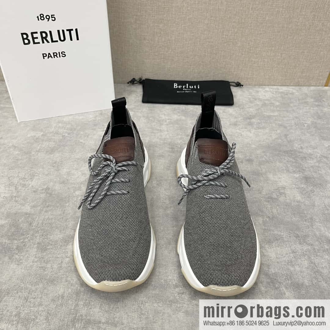 ๐๐Berlut's new Shadow fly-knit sneakers
