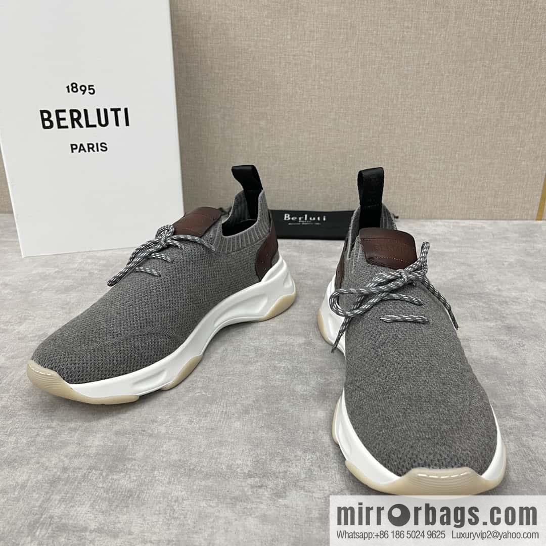 ๐๐Berlut's new Shadow fly-knit sneakers