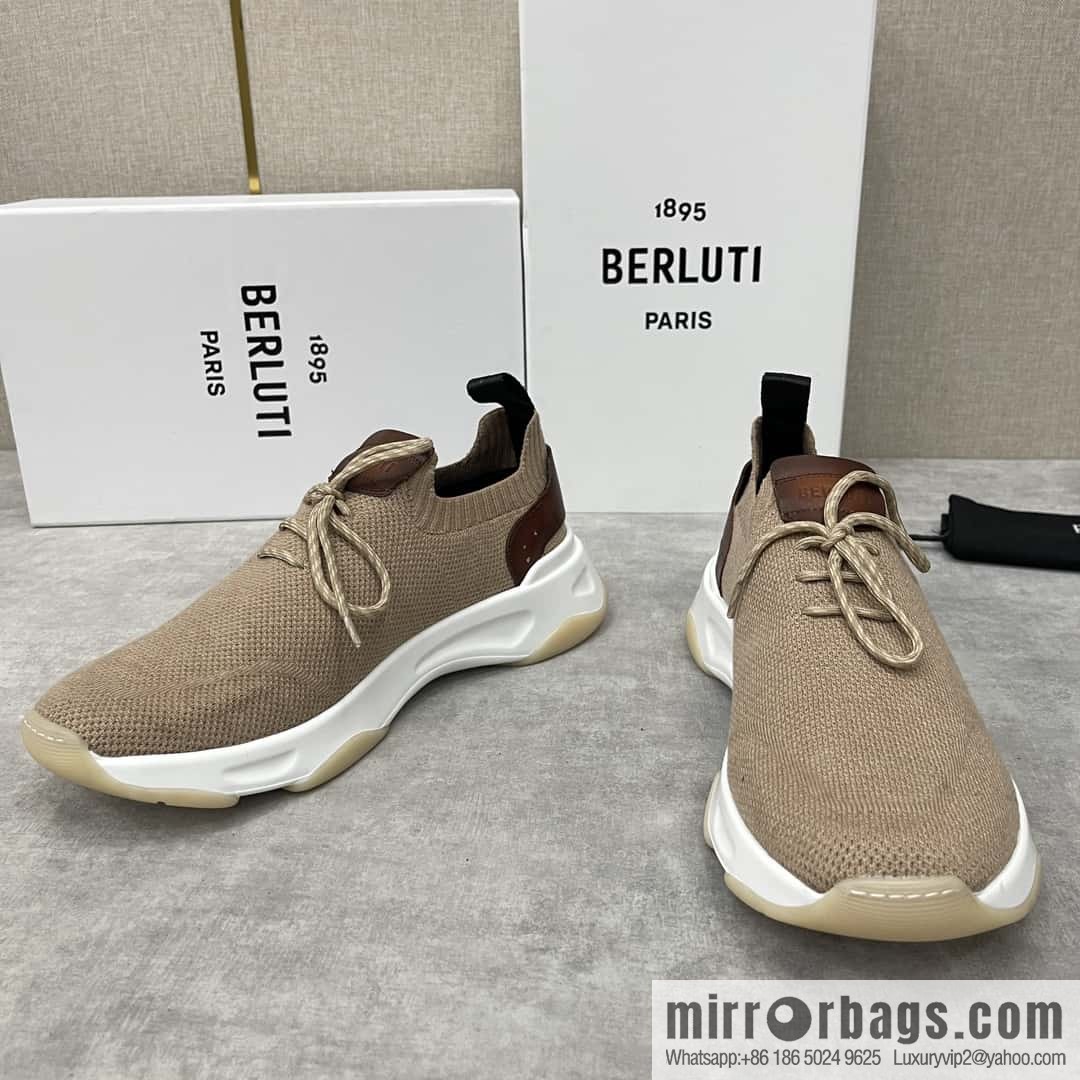 ๐๐Berlut's new Shadow fly-knit sneakers