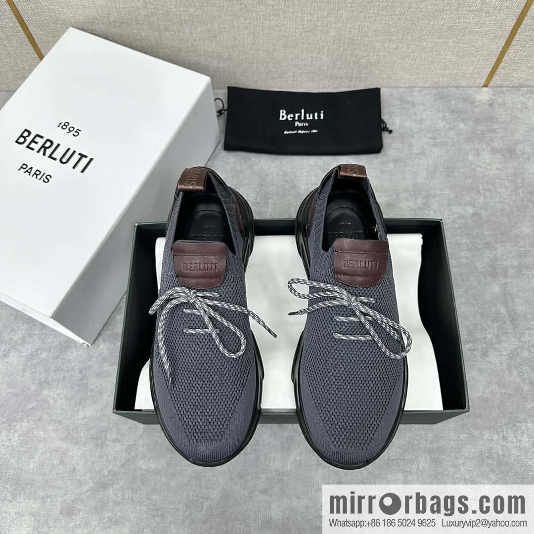 ๐๐Berlut's new Shadow fly-knit sneakers