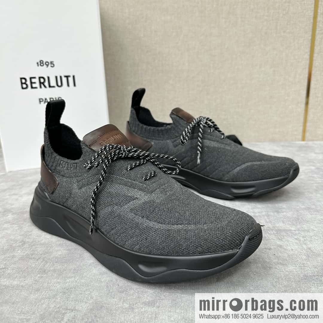 ๐๐Berlut's new Shadow fly-knit sneakers
