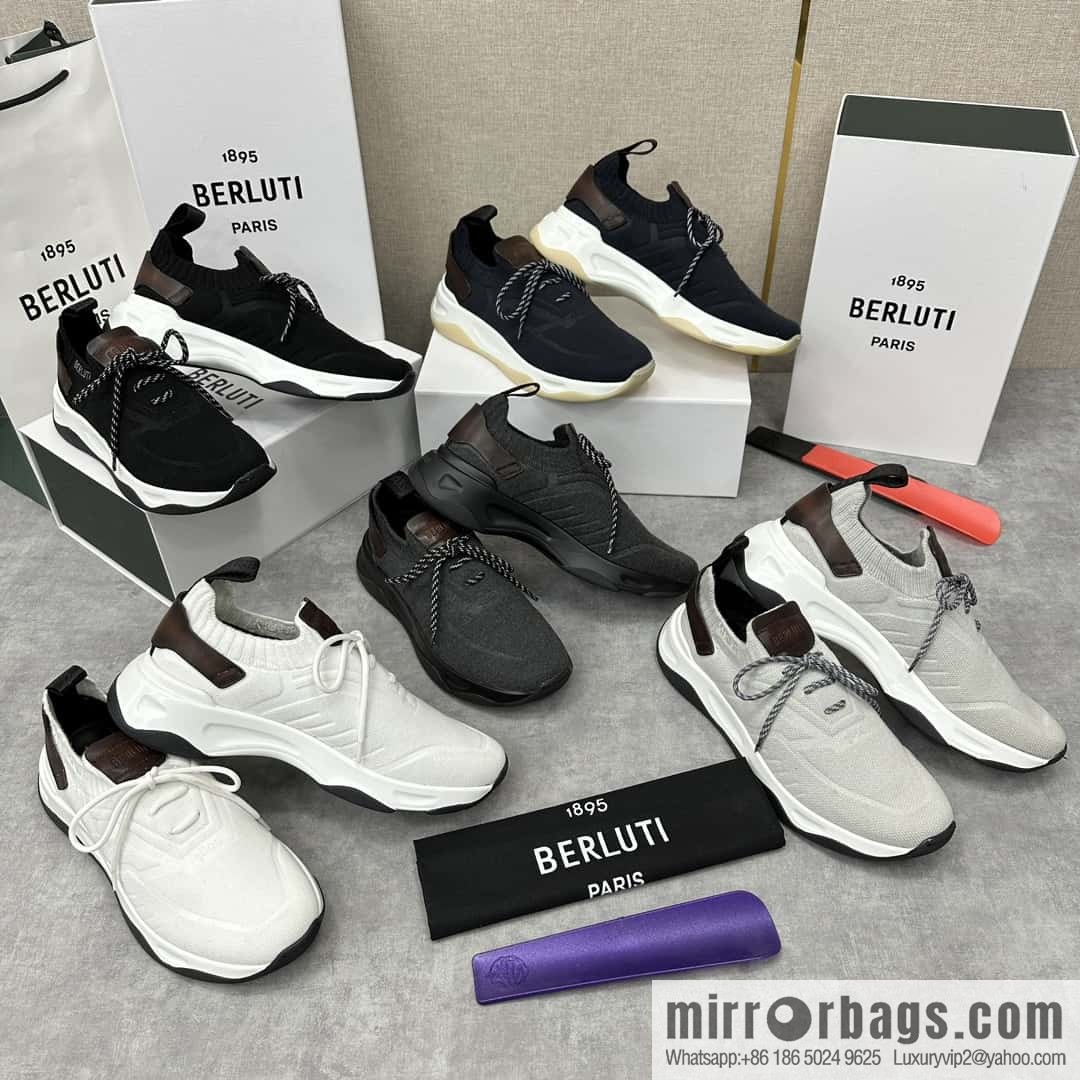 ๐๐Berlut's new Shadow fly-knit sneakers