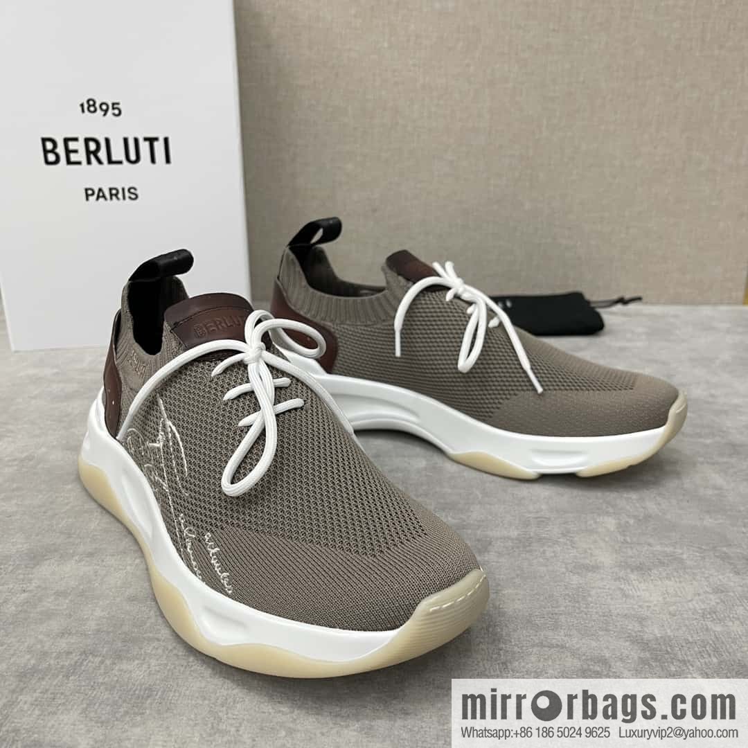 ๐๐Berlut's new Shadow fly-knit sneakers