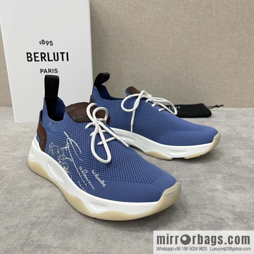 ๐๐Berlut's new Shadow fly-knit sneakers