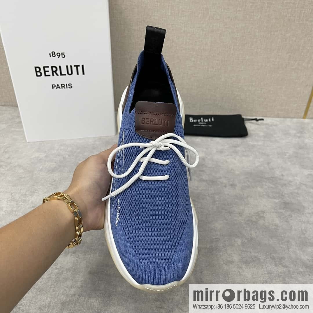 ๐๐Berlut's new Shadow fly-knit sneakers