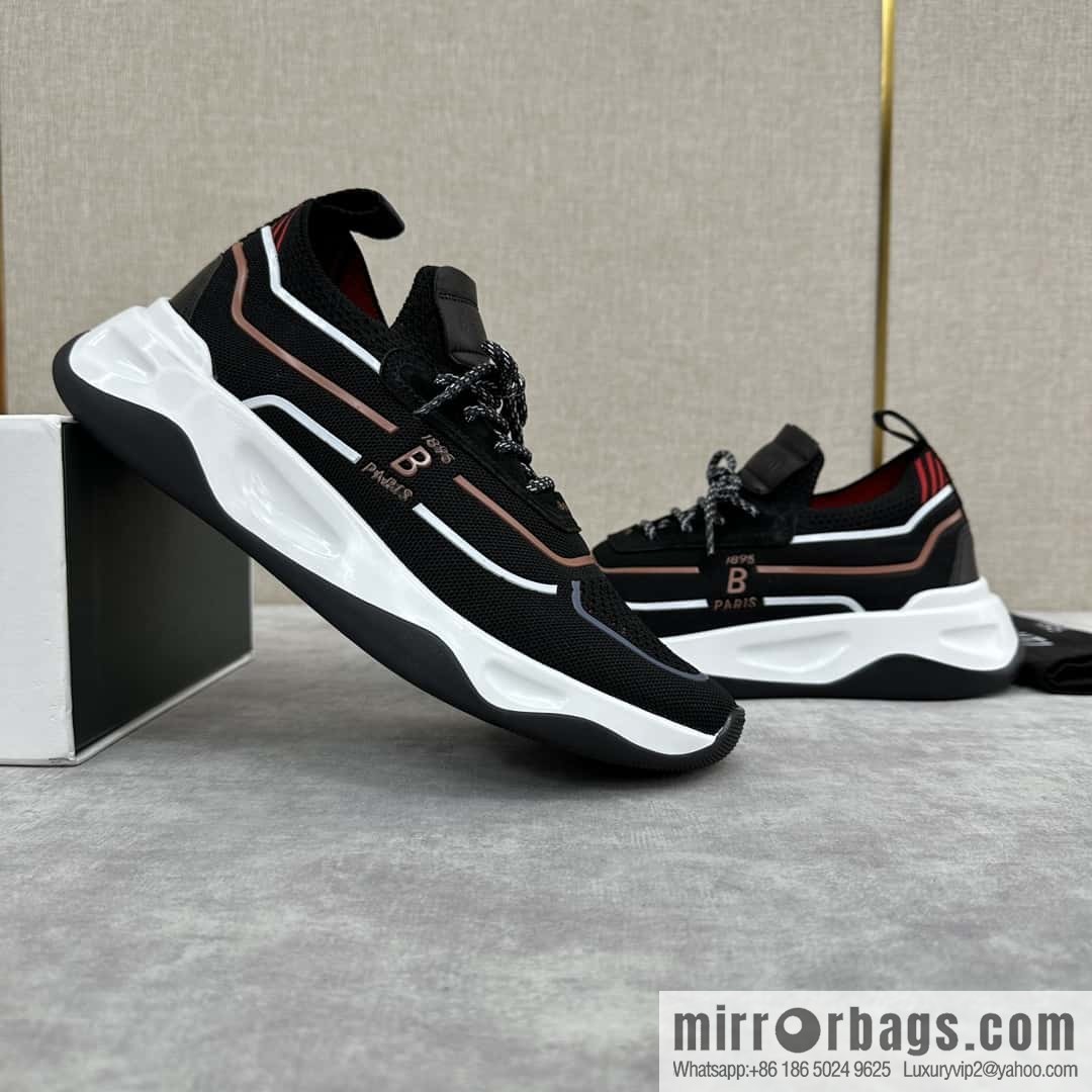 ๐๐Berlut's new Shadow fly-knit sneakers