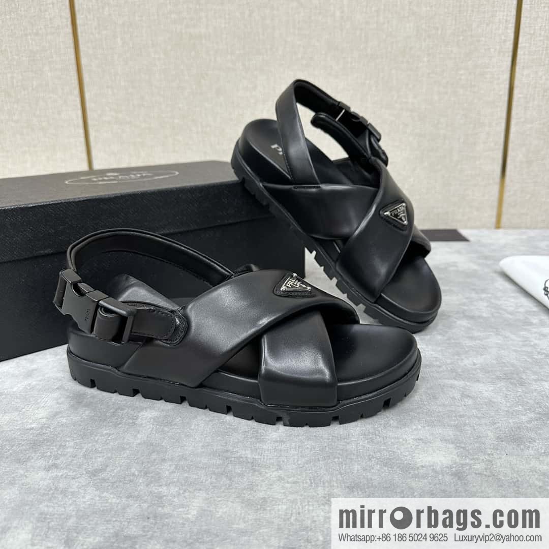 ๐๐P new Prada * Prada, new men's soft sheepskin sandals slippers