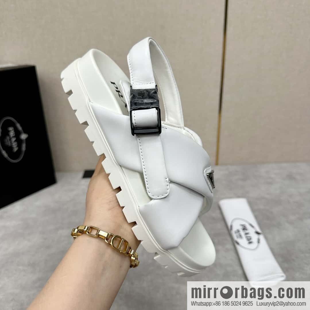 ๐๐P new Prada * Prada, new men's soft sheepskin sandals slippers