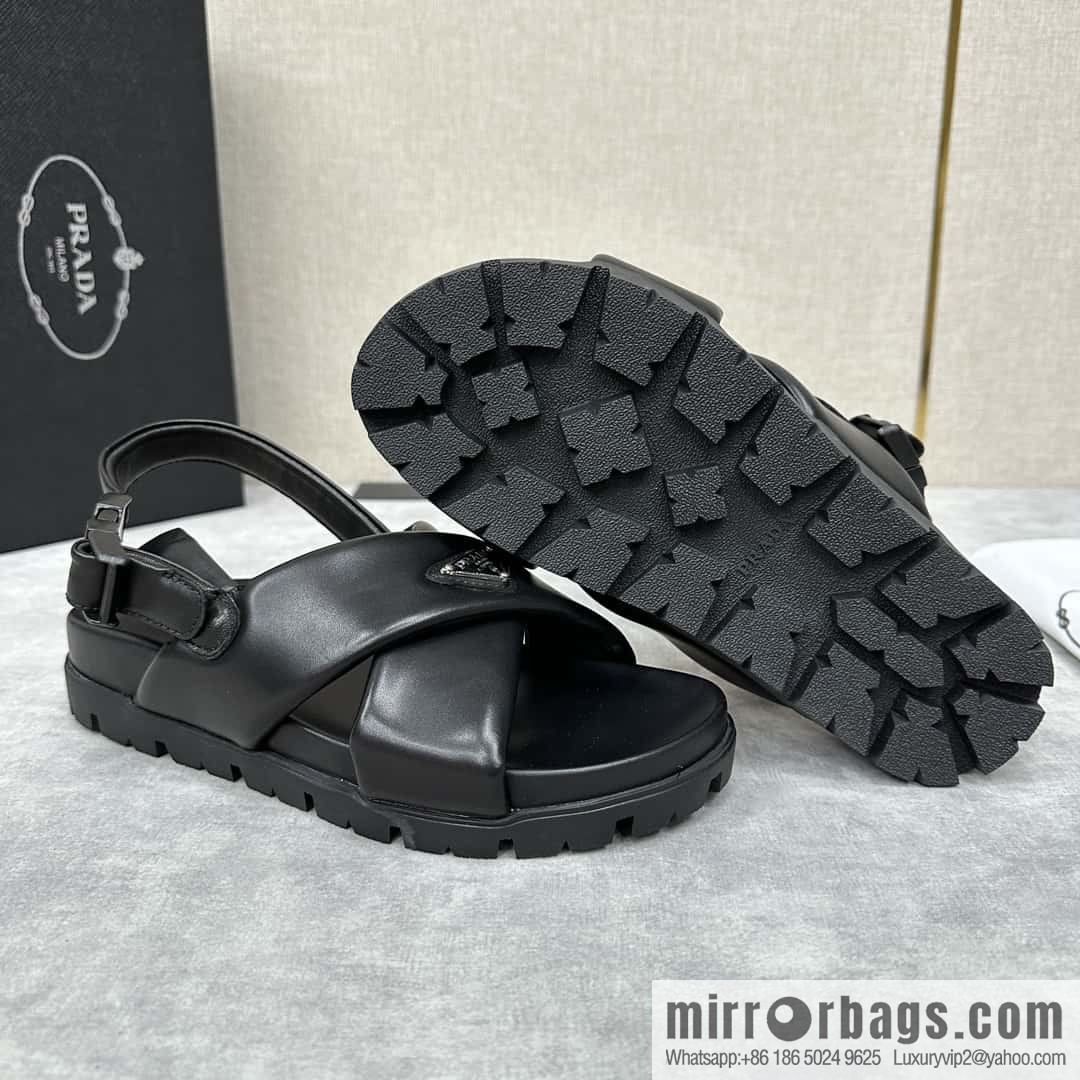 ๐๐P new Prada * Prada, new men's soft sheepskin sandals slippers