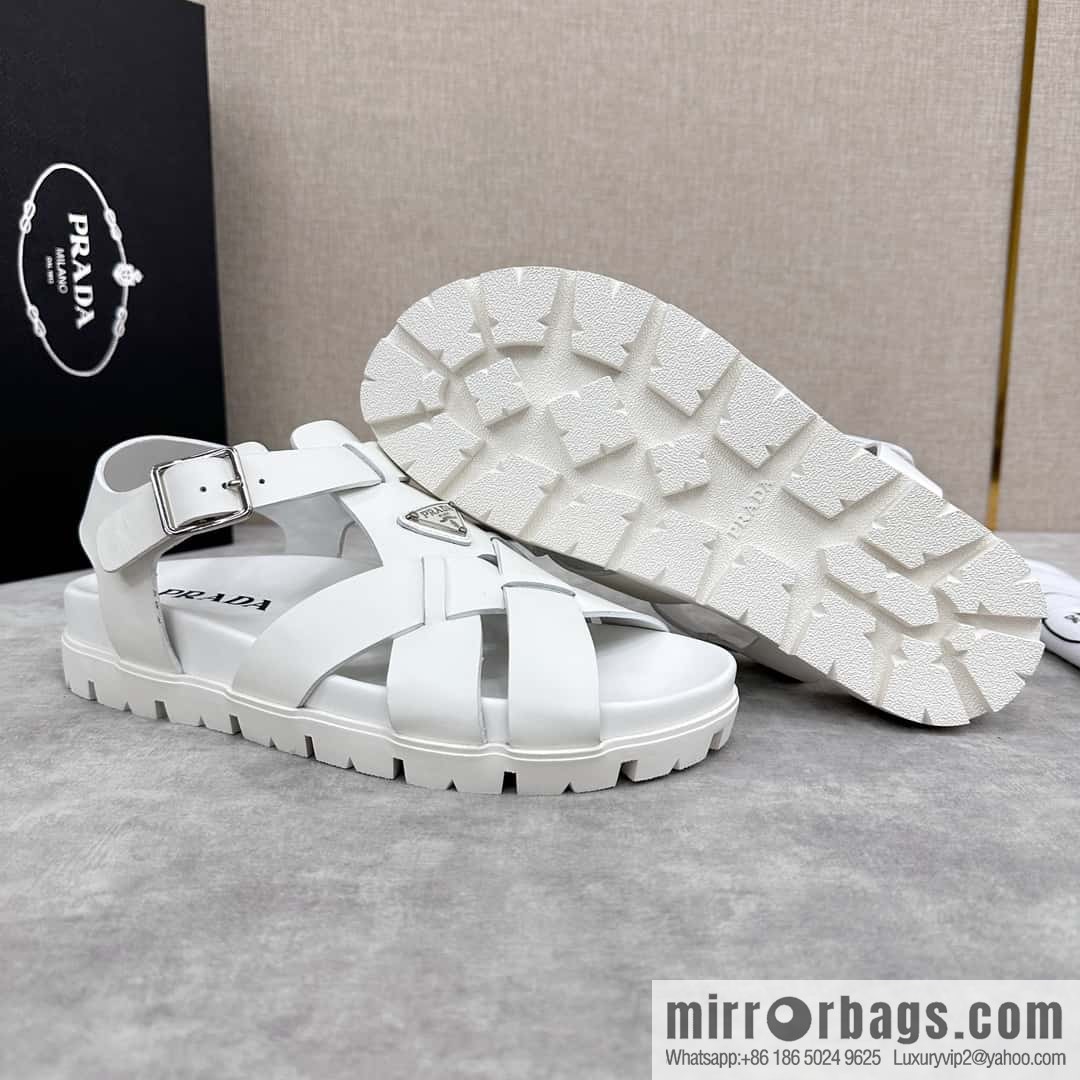 ๐๐P's new Prada * Prada-da, new men's leather cross-woven sandals