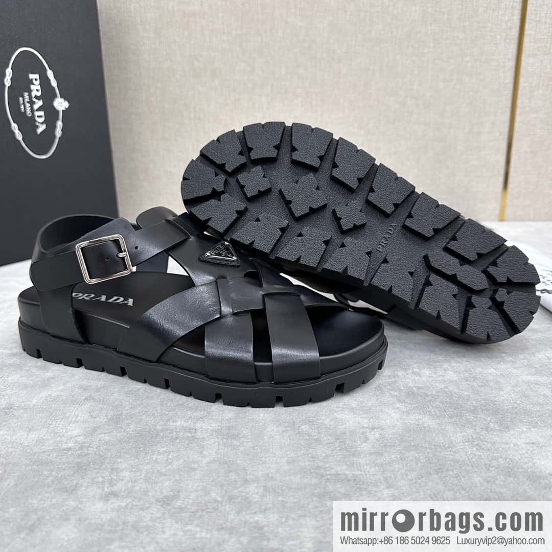 ๐๐P's new Prada * Prada-da, new men's leather cross-woven sandals