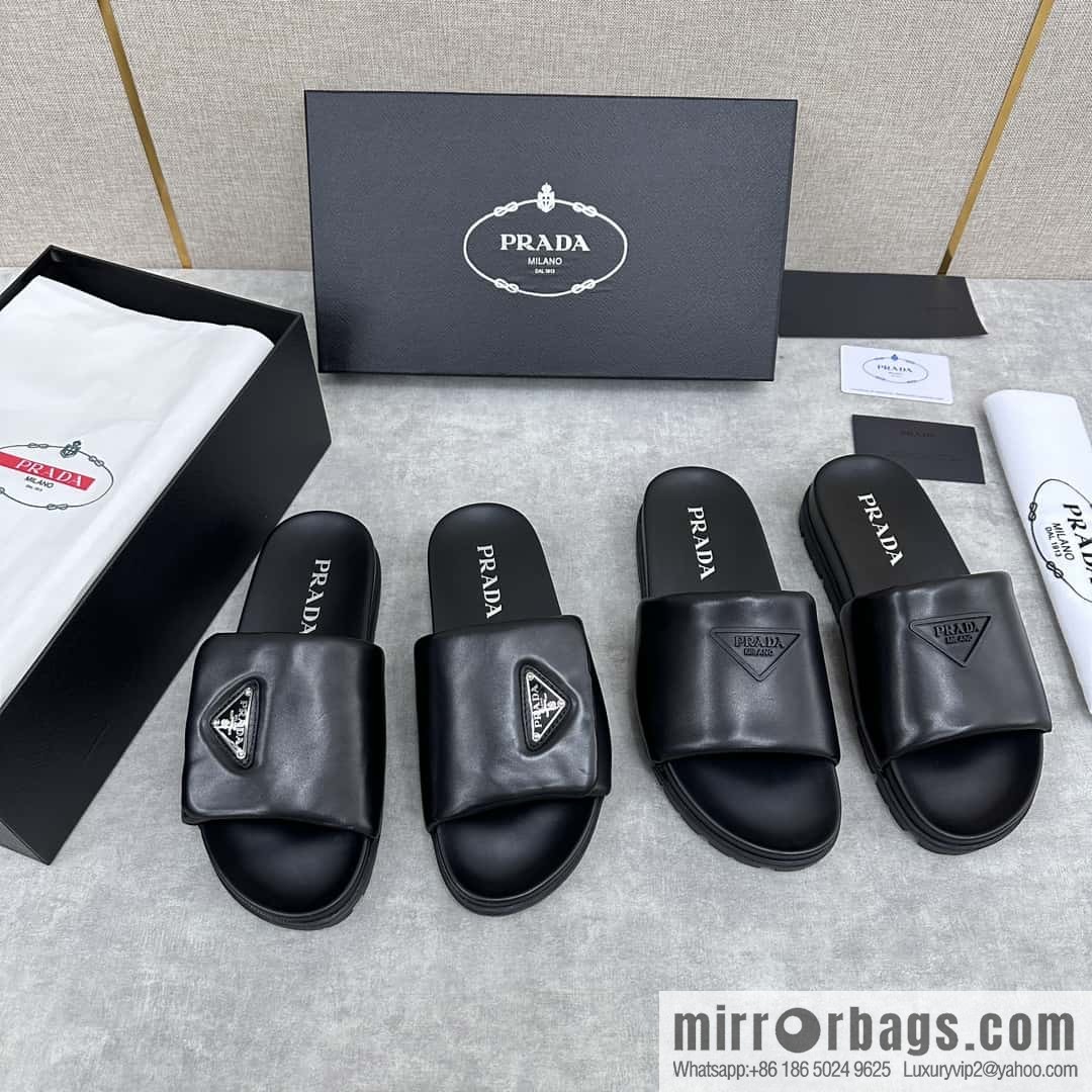 ๐๐P new Prada * Prada-da, new men's leather one-word sandals