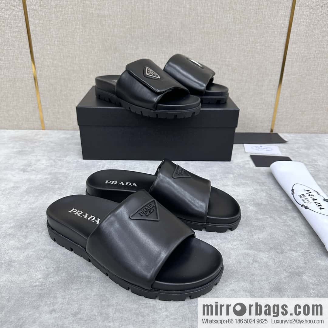 ๐๐P new Prada * Prada-da, new men's leather one-word sandals
