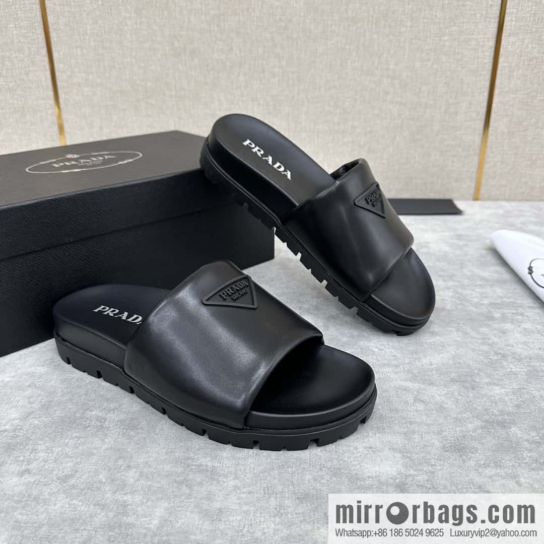 ๐๐P new Prada * Prada-da, new men's leather one-word sandals