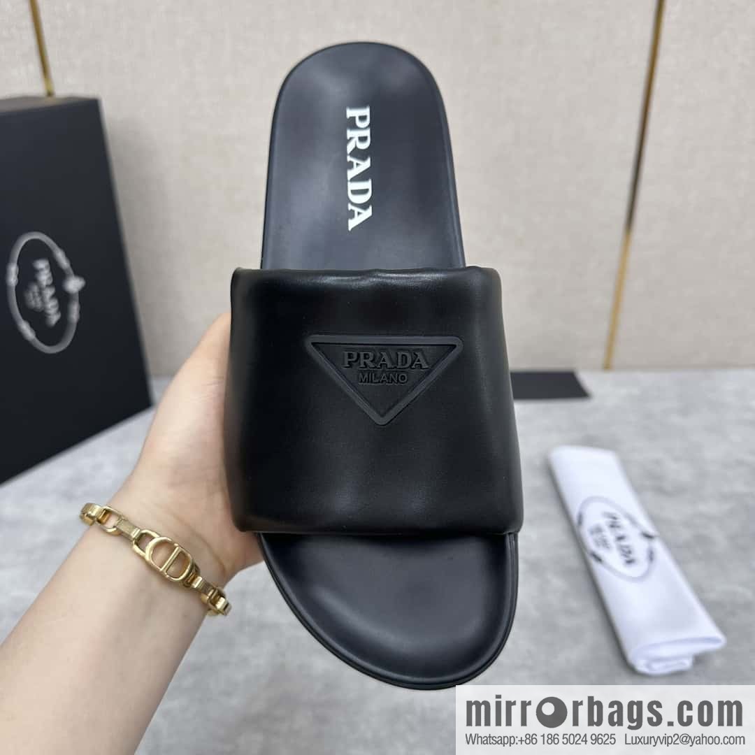 ๐๐P new Prada * Prada-da, new men's leather one-word sandals