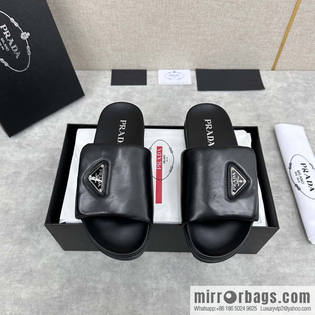 ๐๐P new Prada * Prada-da, new men's leather one-word sandals