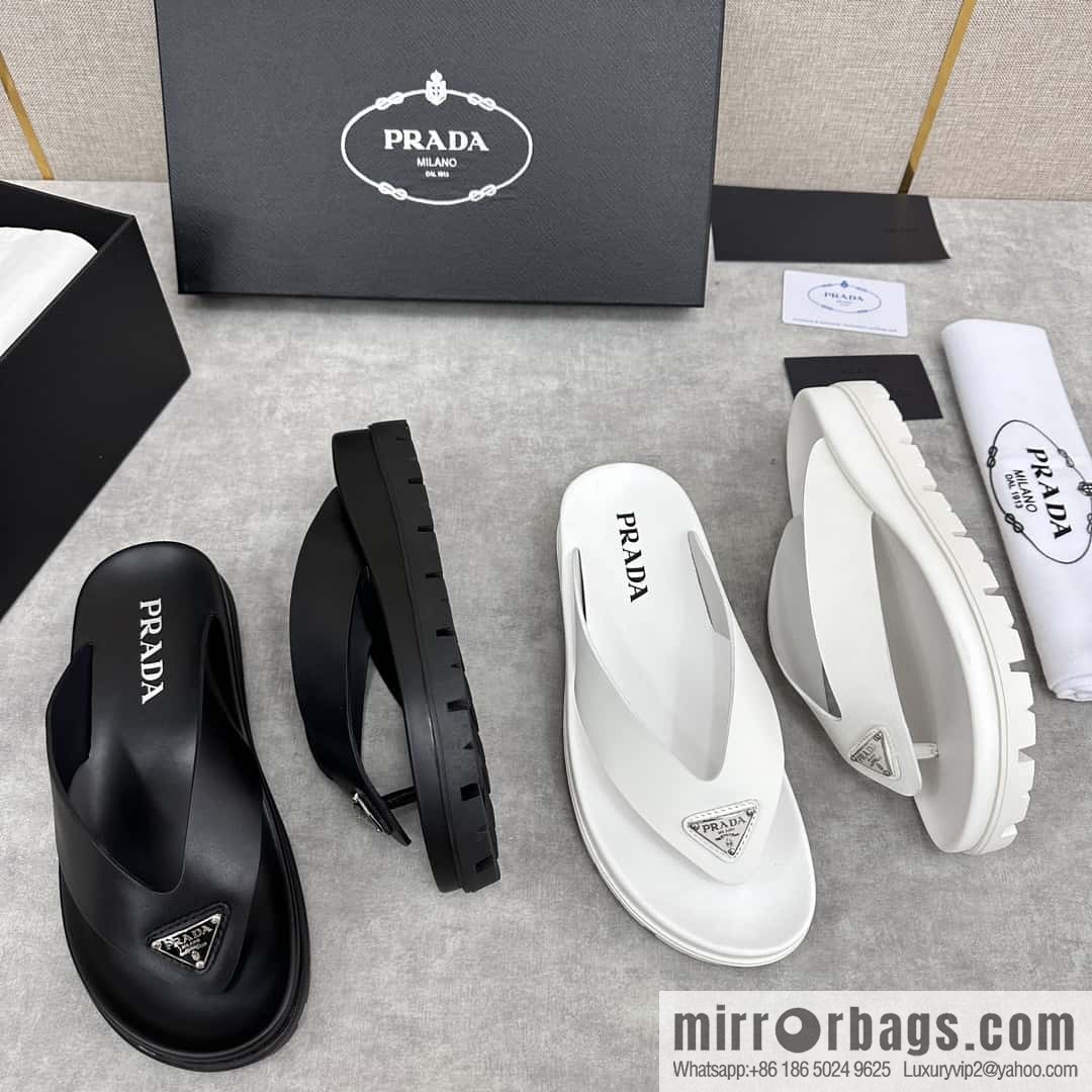 ๐๐P new Prada * Prada-da, new men's leather flip-flops
