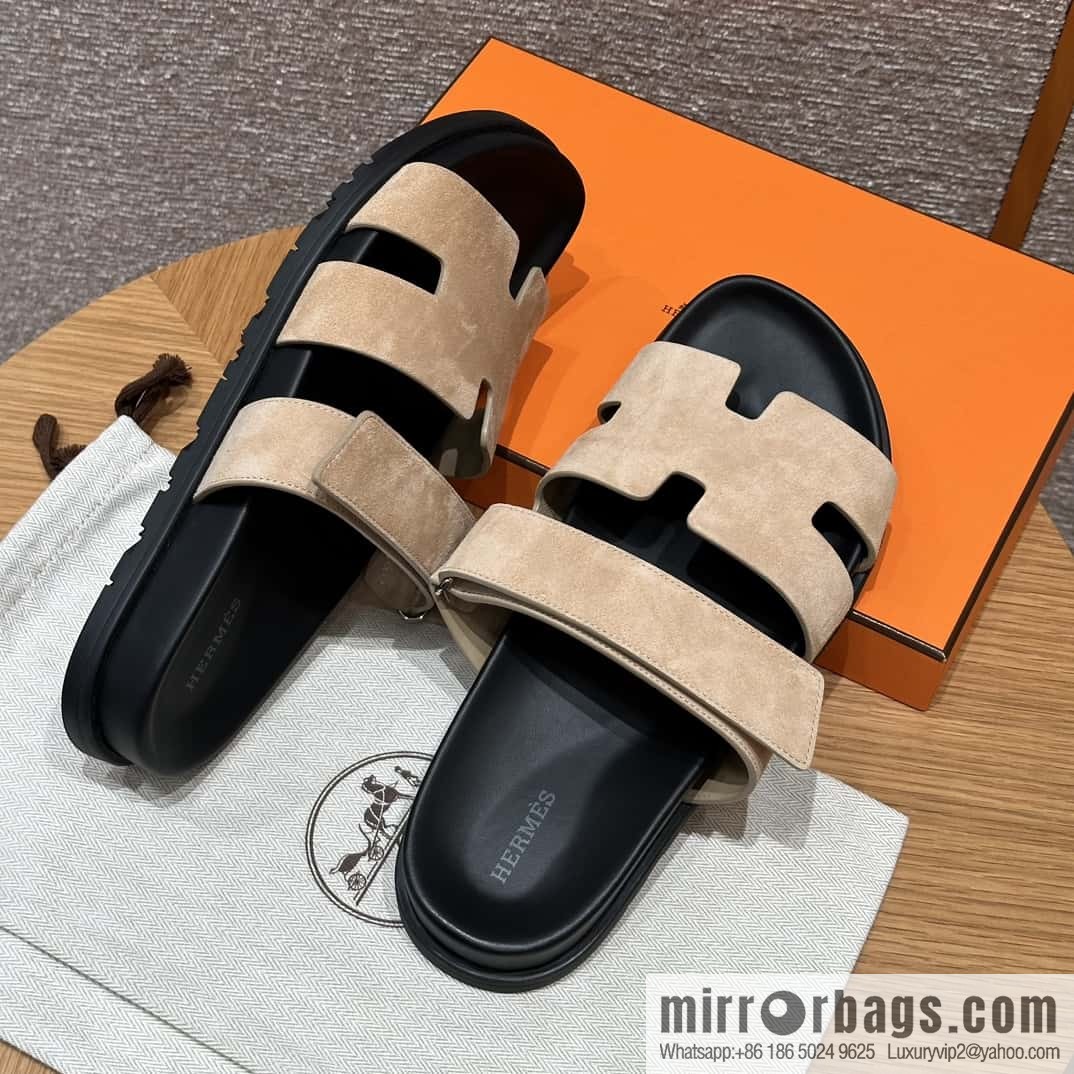 HERMES 225 CHYPRE SANDAL uncle shoes, suede/Chamois leather marble beige/Cream-coloured