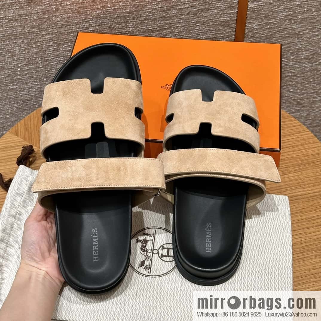 HERMES 225 CHYPRE SANDAL uncle shoes, suede/Chamois leather marble beige/Cream-coloured