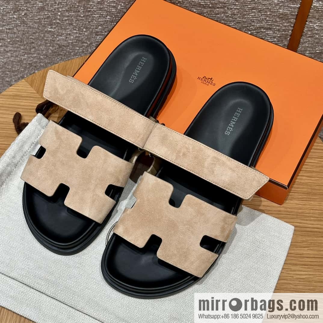 HERMES 225 CHYPRE SANDAL uncle shoes, suede/Chamois leather marble beige/Cream-coloured