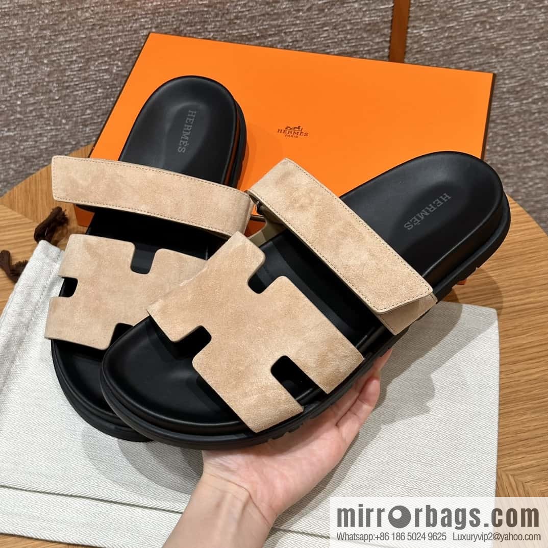 HERMES 225 CHYPRE SANDAL uncle shoes, suede/Chamois leather marble beige/Cream-coloured