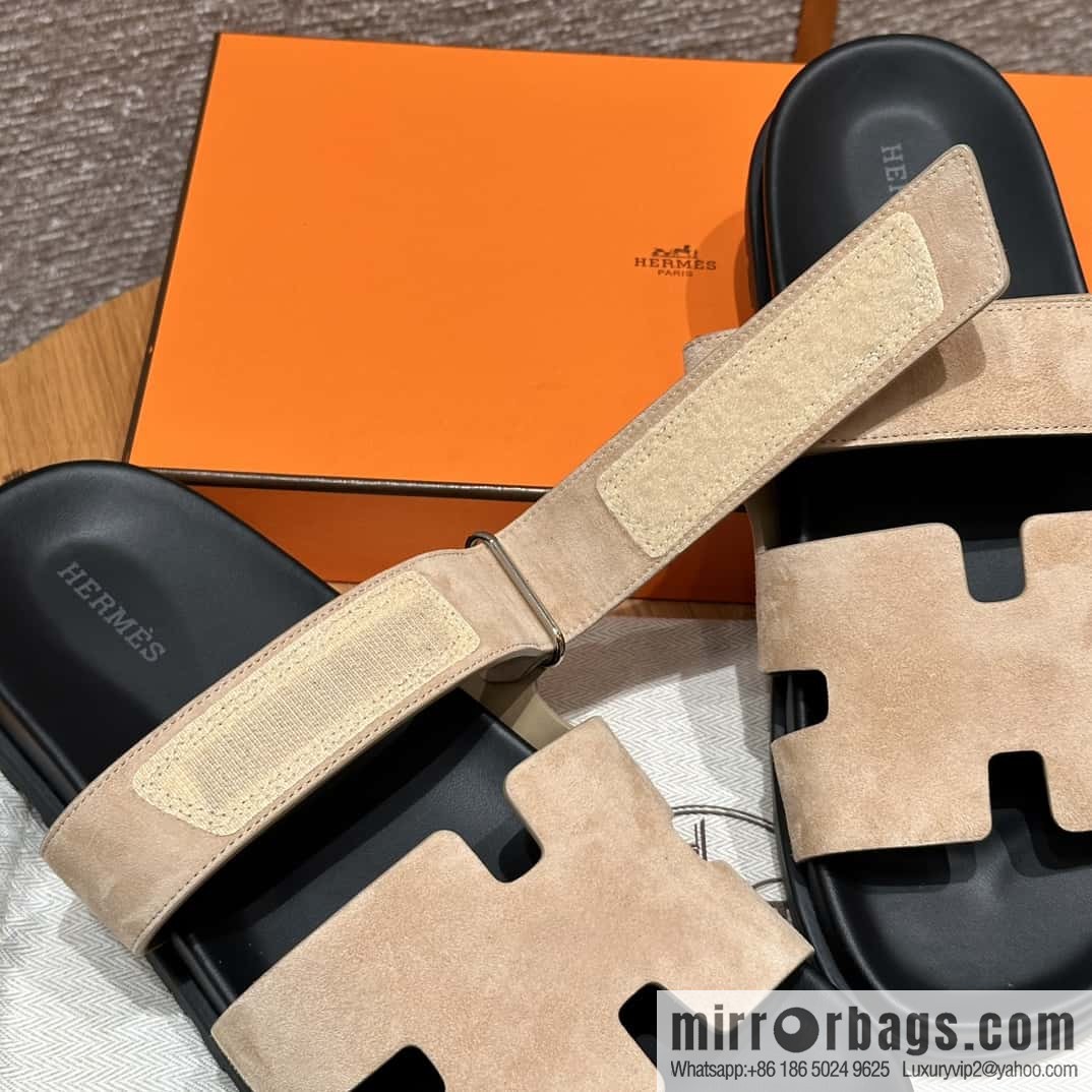 HERMES 225 CHYPRE SANDAL uncle shoes, suede/Chamois leather marble beige/Cream-coloured