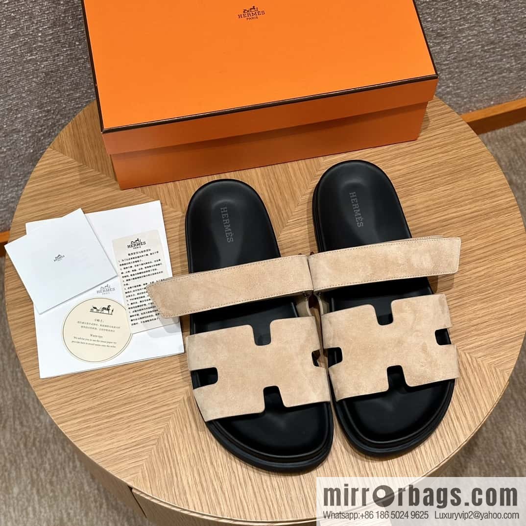 HERMES 225 CHYPRE SANDAL uncle shoes, suede/Chamois leather marble beige/Cream-coloured