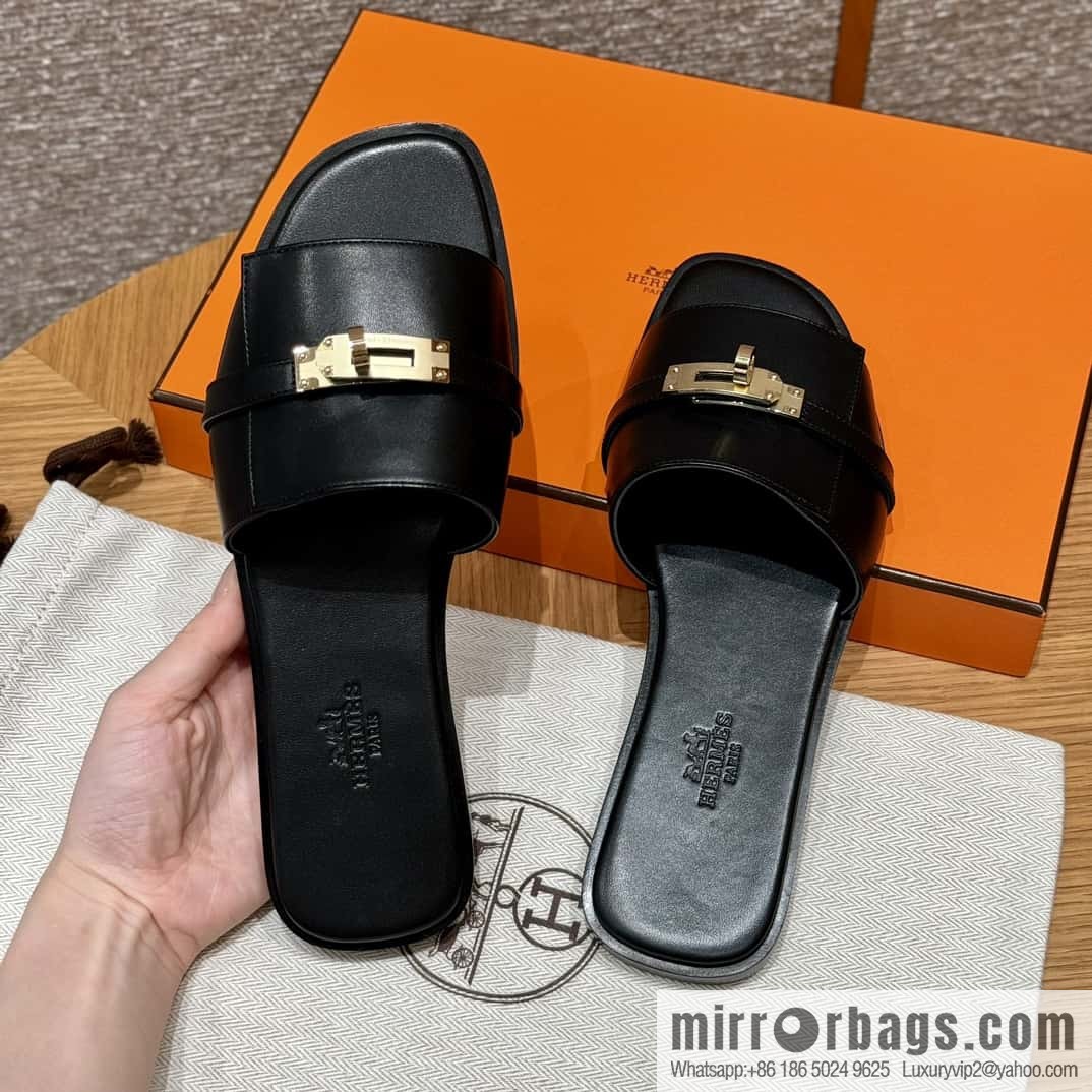 HERMES 183Kelly tow sandals Giulia calfskin /Calfskin black/CK89/Noir
