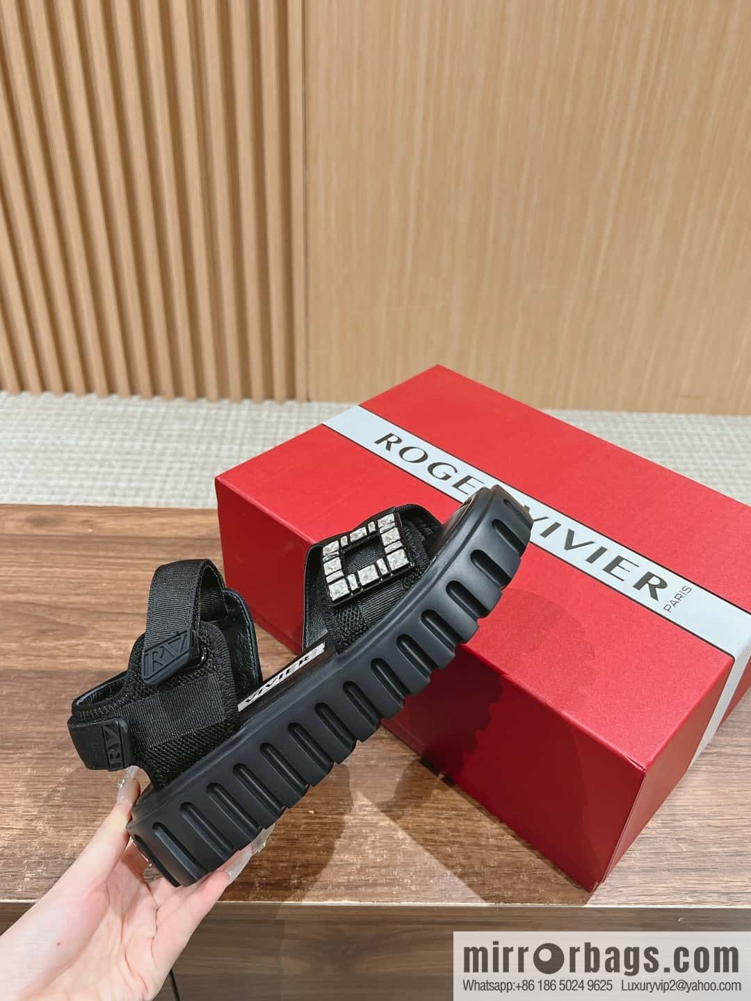 ππ¨π ππ« ππ’π―π’ππ« ππ‘π’ππ€ ππ«ππ€π€π²# Roger Vivia Diamond Button Sandals