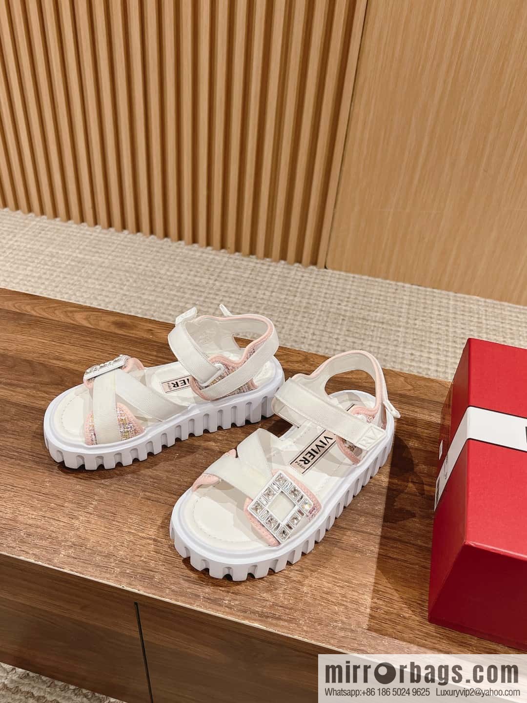 ππ¨π ππ« ππ’π―π’ππ« ππ‘π’ππ€ ππ«ππ€π€π²# Roger Vivia Diamond Button Sandals