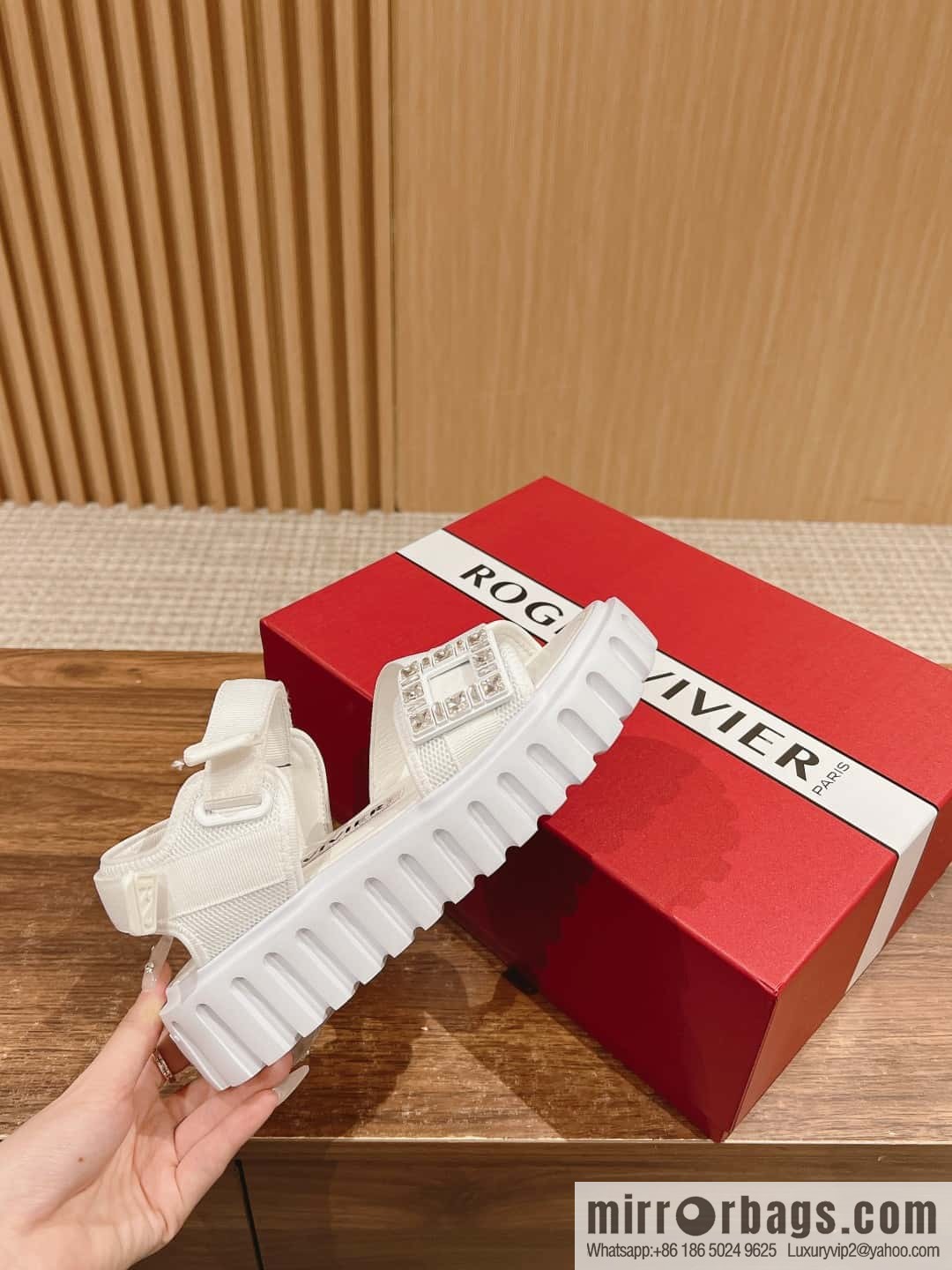 ππ¨π ππ« ππ’π―π’ππ« ππ‘π’ππ€ ππ«ππ€π€π²# Roger Vivia Diamond Button Sandals