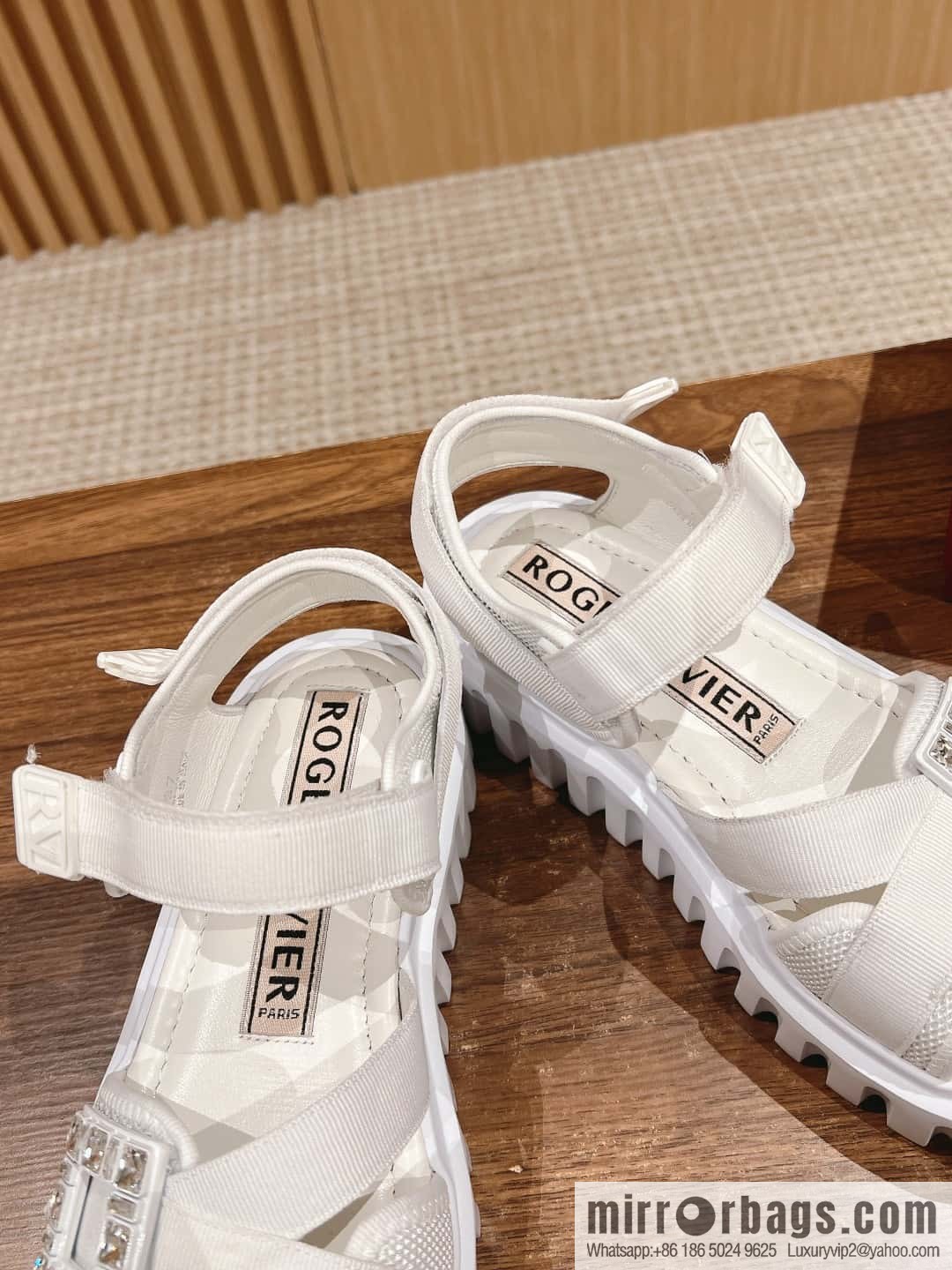 ππ¨π ππ« ππ’π―π’ππ« ππ‘π’ππ€ ππ«ππ€π€π²# Roger Vivia Diamond Button Sandals