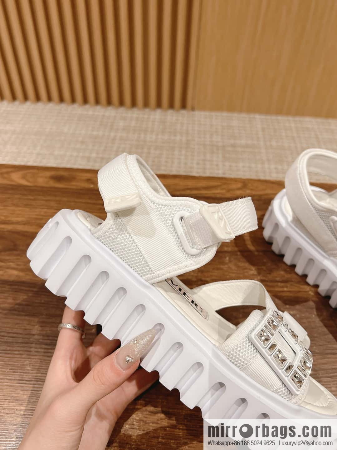 ππ¨π ππ« ππ’π―π’ππ« ππ‘π’ππ€ ππ«ππ€π€π²# Roger Vivia Diamond Button Sandals