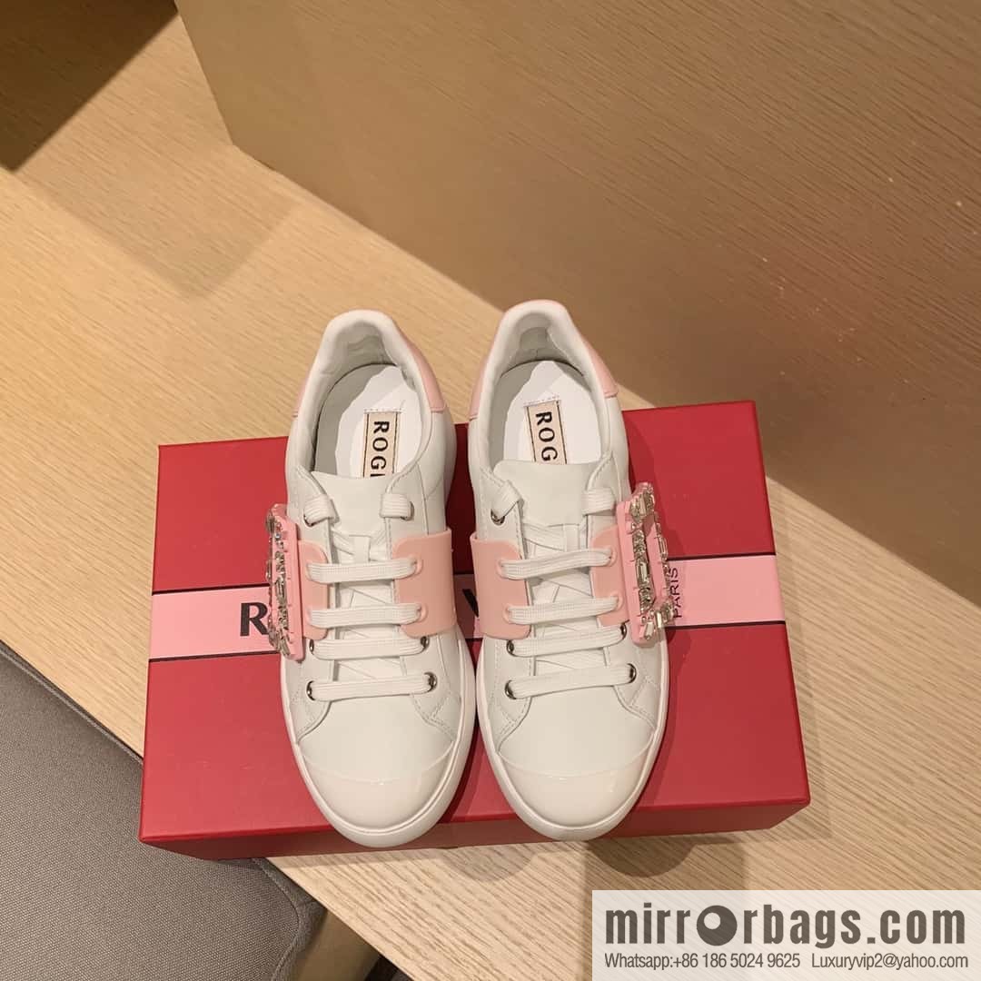 RV Top Version Drill Buckle Casual Roger vivier Spring/Summer 2024 🍃 Drill Buckle Casual!